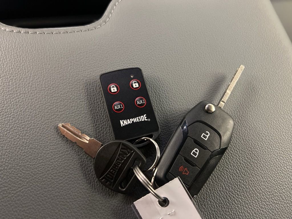 New 2026 Ford F250 XL w/ XL Chrome Package image 33