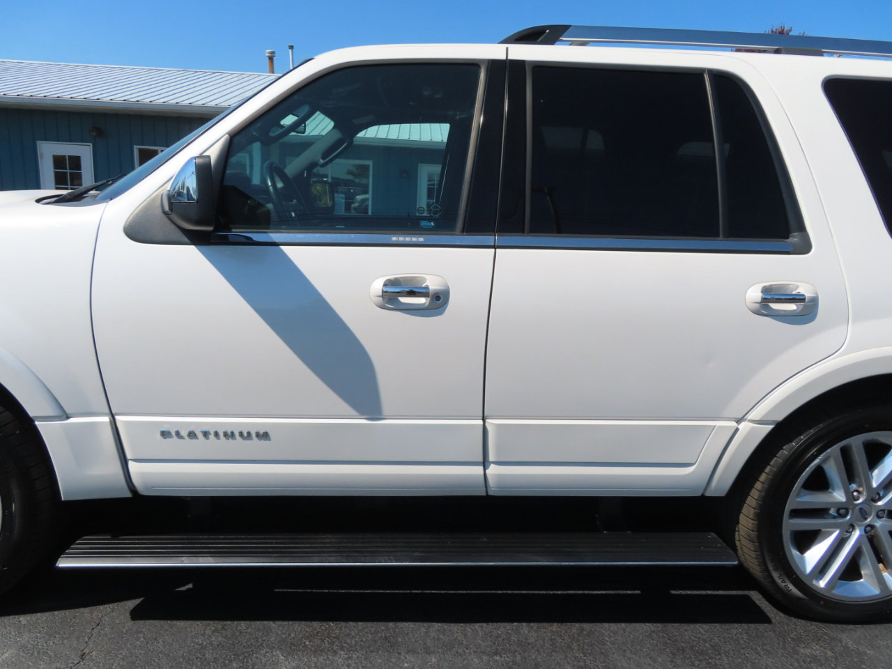 Used 2016 Ford Expedition Platinum image 13