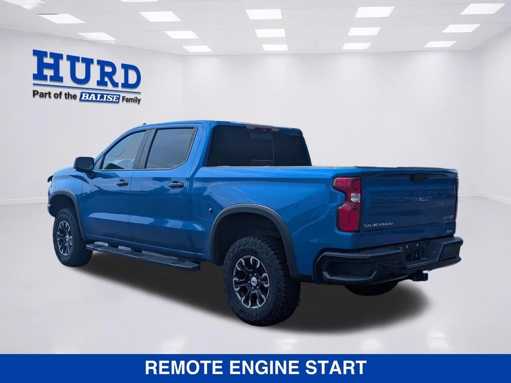 Used 2023 Chevrolet Silverado 1500 ZR2 w/ Technology Package AWD/4WD image 5