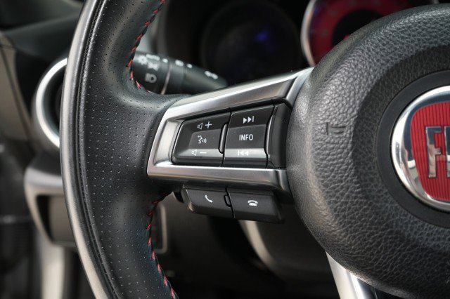 Used 2017 FIAT 124 Spider Abarth image 47