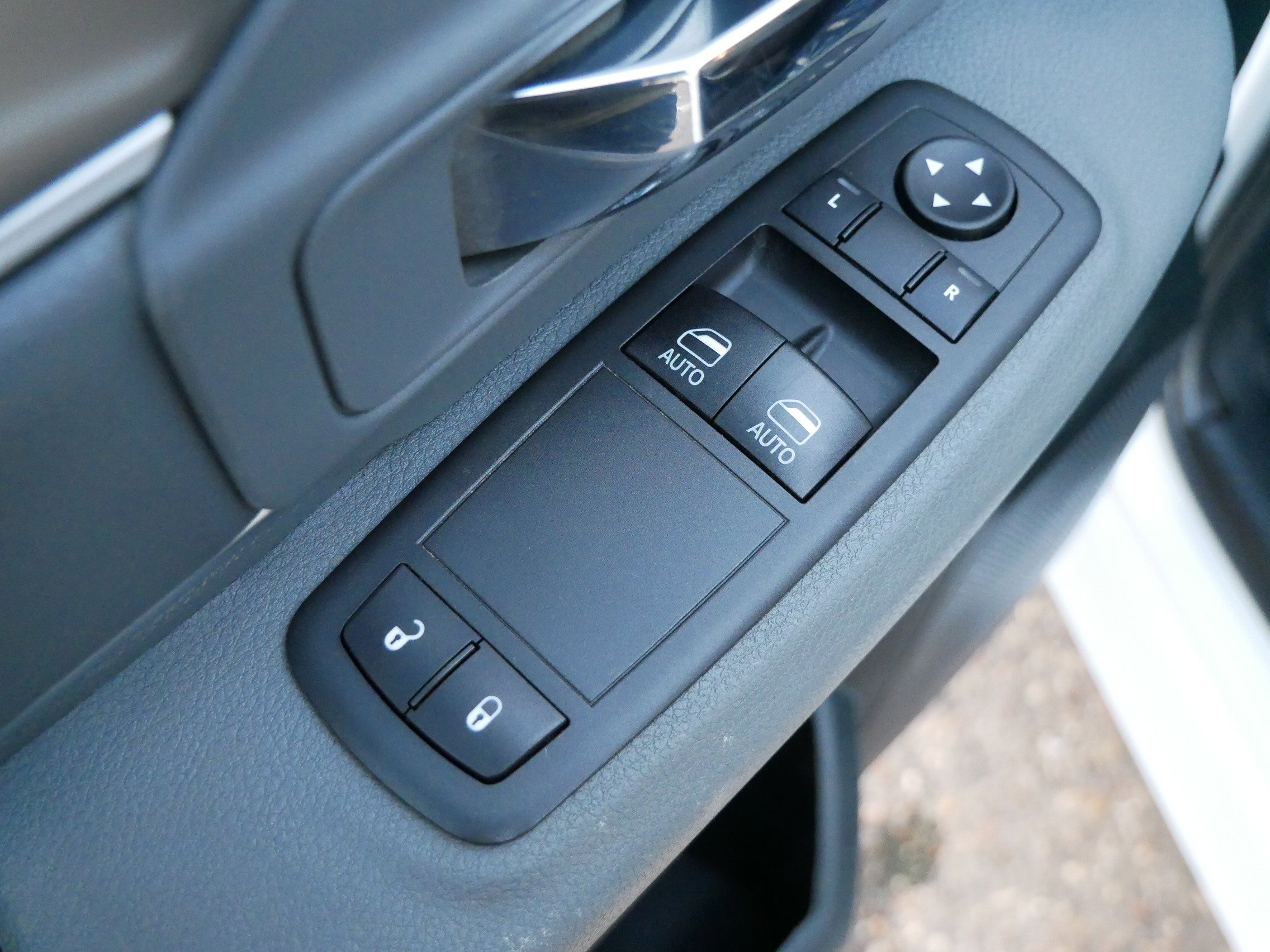 Used 2021 RAM 1500 Tradesman w/ Chrome Plus Package AWD/4WD image 13