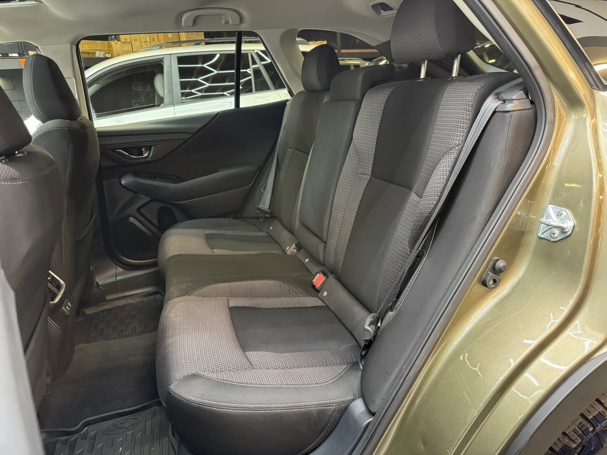 Used 2022 Subaru Outback Premium image 23