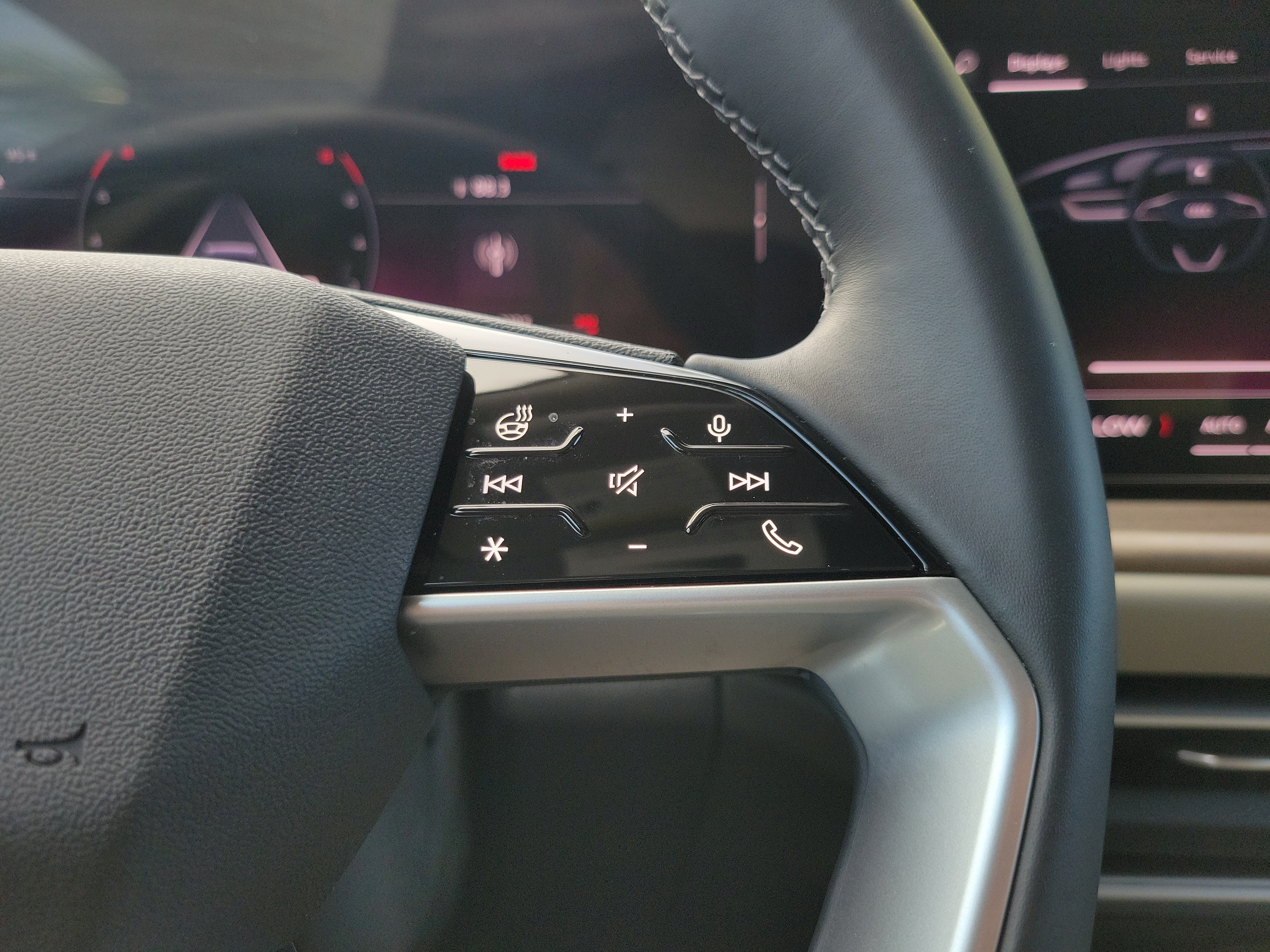 Certified 2025 Audi Q5 Premium w/ Premium Plus AWD/4WD image 29