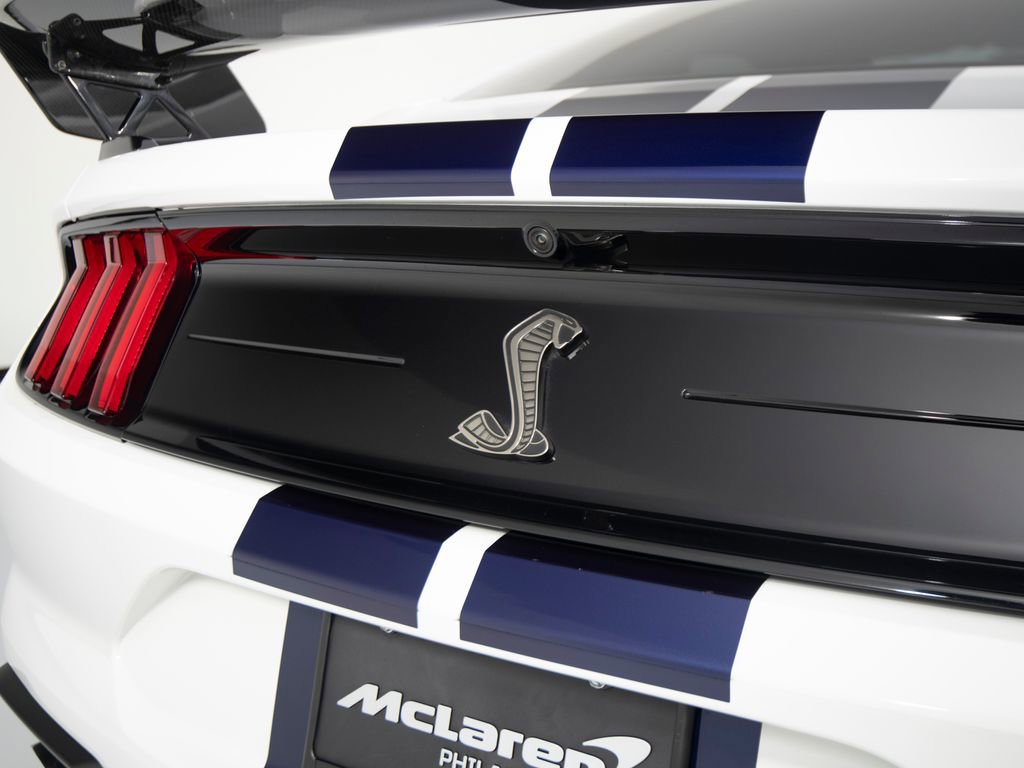 Used 2022 Ford Mustang Shelby GT500 w/ Carbon Fiber Track Pack image 46