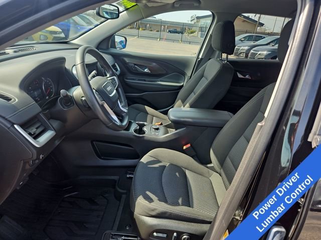 Used 2024 GMC Terrain SLE w/ Driver Convenience Package image 10