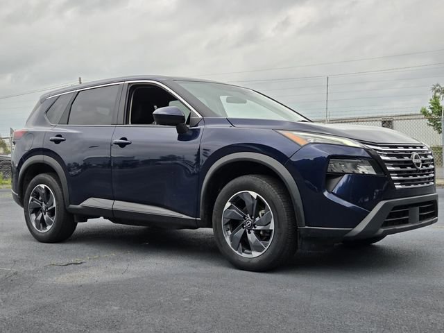 Certified 2024 Nissan Rogue SV FWD image 7