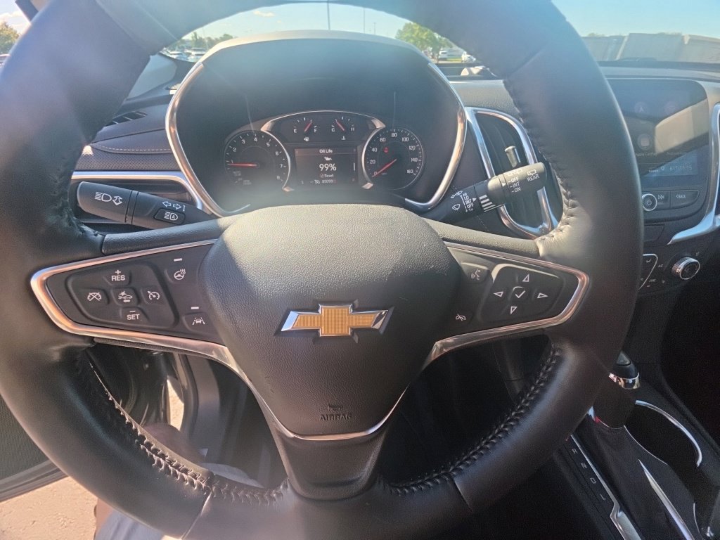 Used 2021 Chevrolet Equinox Premier AWD/4WD image 17