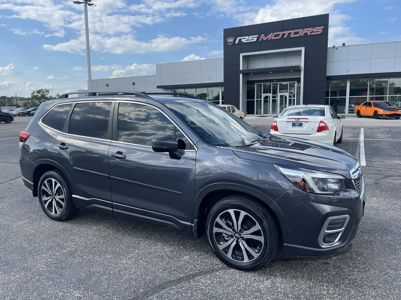 Used 2021 Subaru Forester Limited AWD/4WD image 2