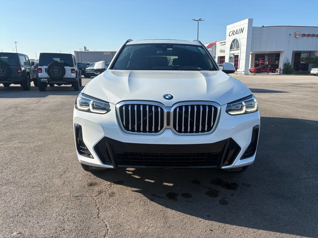 Used 2022 BMW X3 xDrive30i w/ M Sport Package 2 AWD/4WD image 2