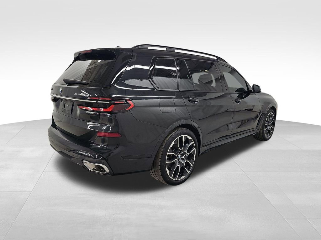 Certified 2025 BMW X7 xDrive40i w/ Executive Package AWD/4WD image 2