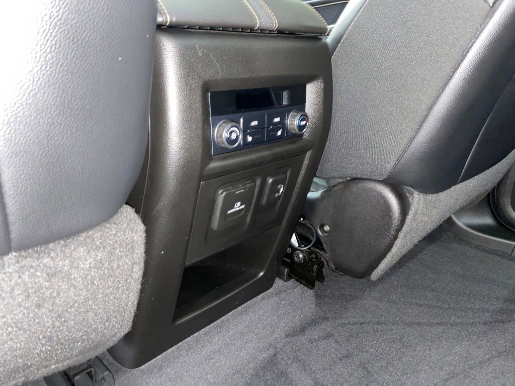 Used 2018 Chevrolet Traverse Premier w/ Redline Edition image 31