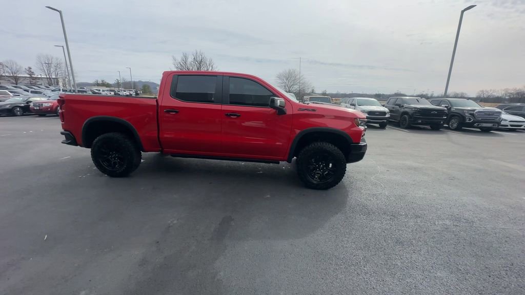 Used 2025 Chevrolet Silverado 1500 ZR2 w/ Technology Package image 3
