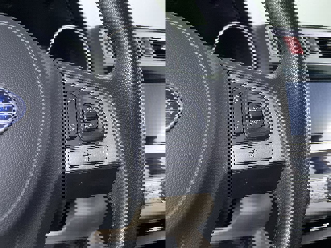 Used 2015 Subaru Legacy 2.5i Premium AWD/4WD image 24