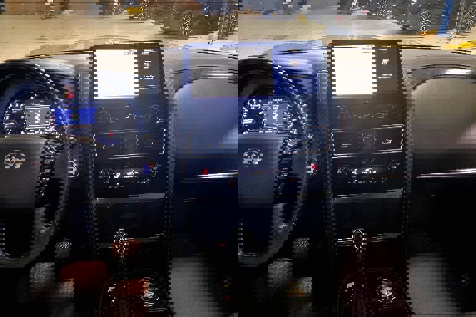 Used 2022 INFINITI QX80 Luxe w/ Cargo Package image 6