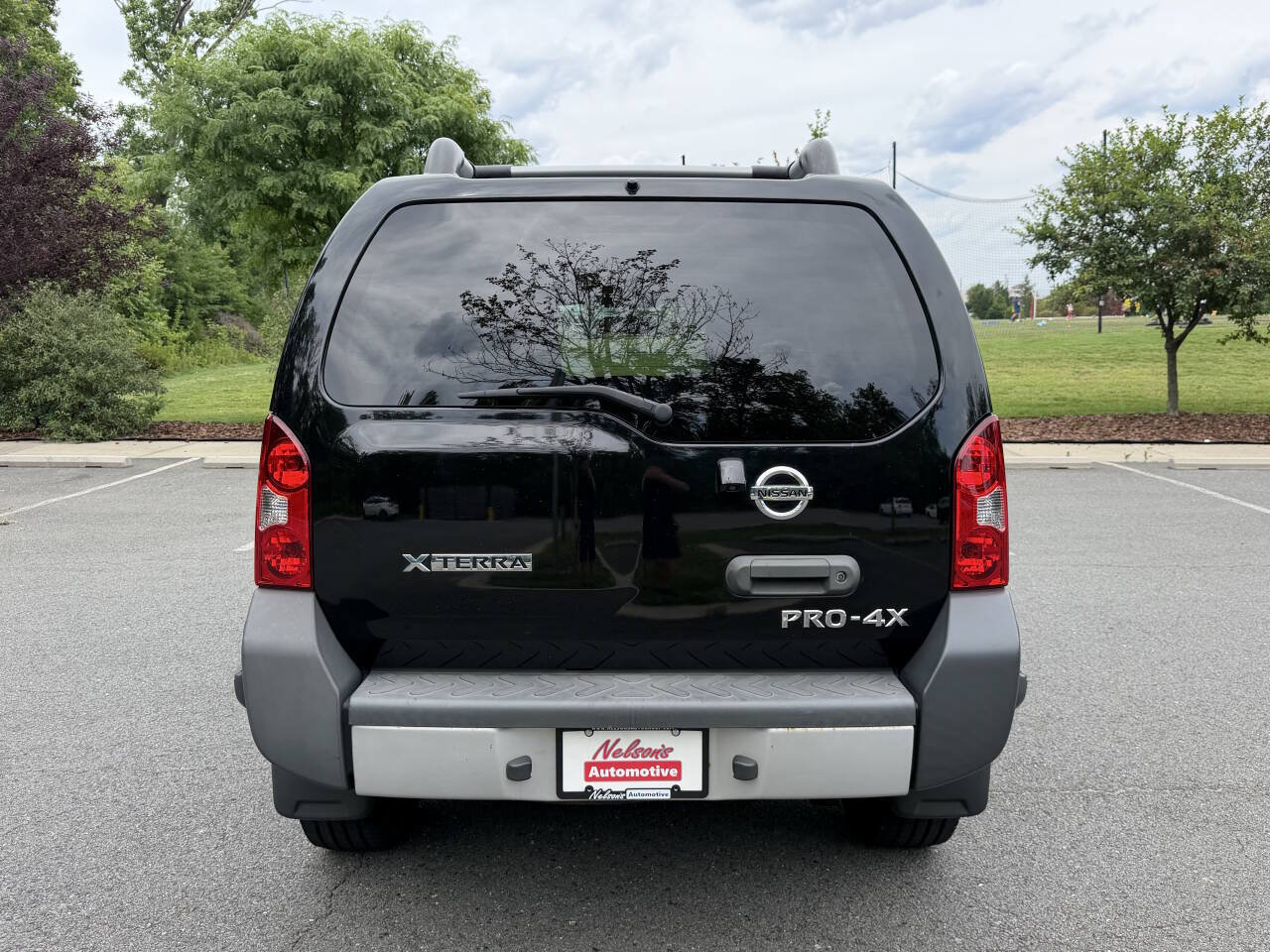 Used 2014 Nissan Xterra PRO-4X AWD/4WD image 4