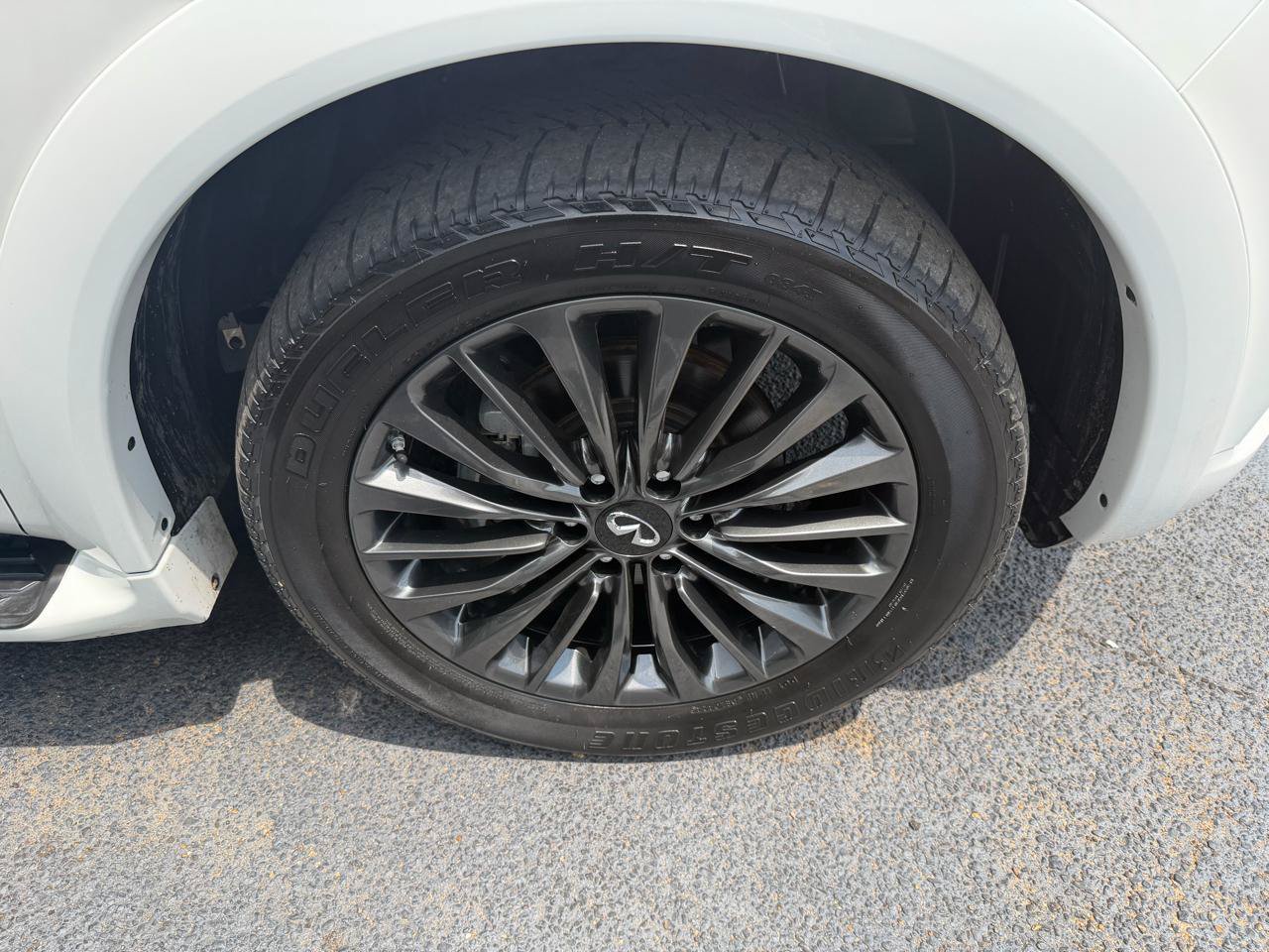 Used 2024 INFINITI QX80 Sensory w/ Cargo Package AWD/4WD image 27