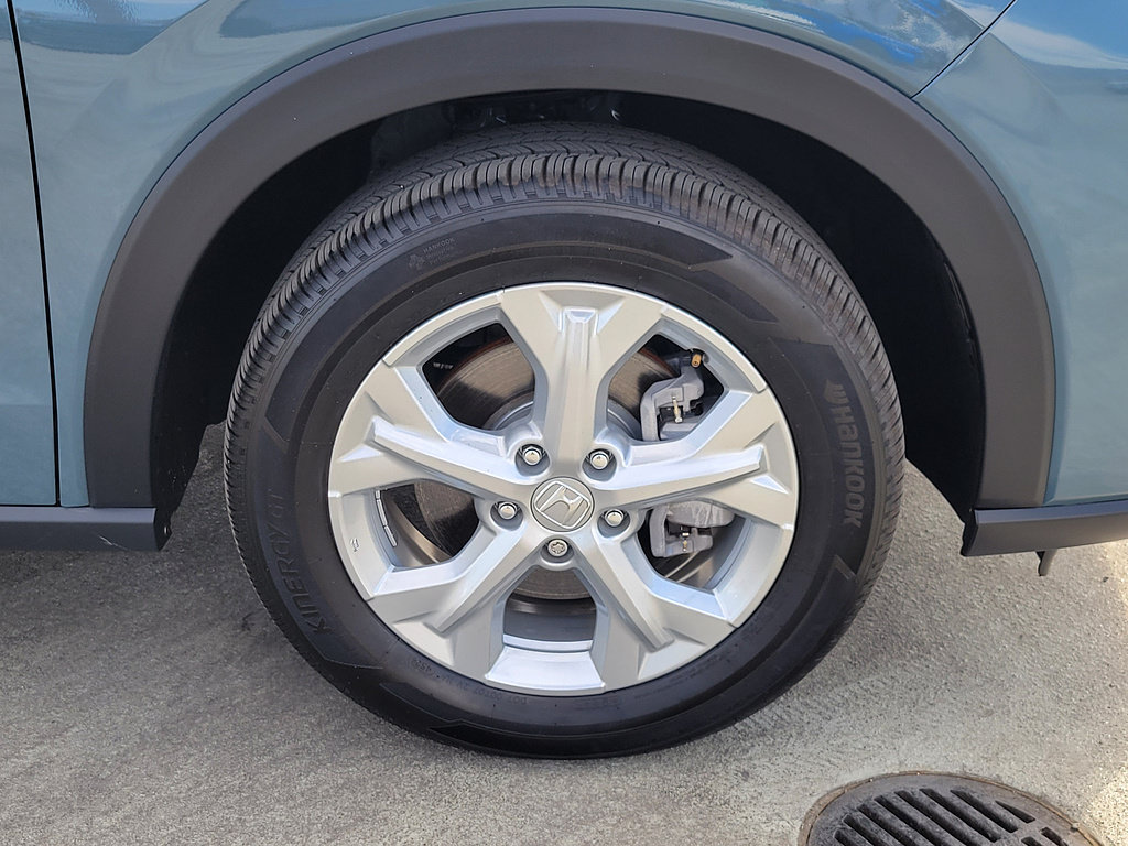 Used 2025 Honda HR-V LX image 5