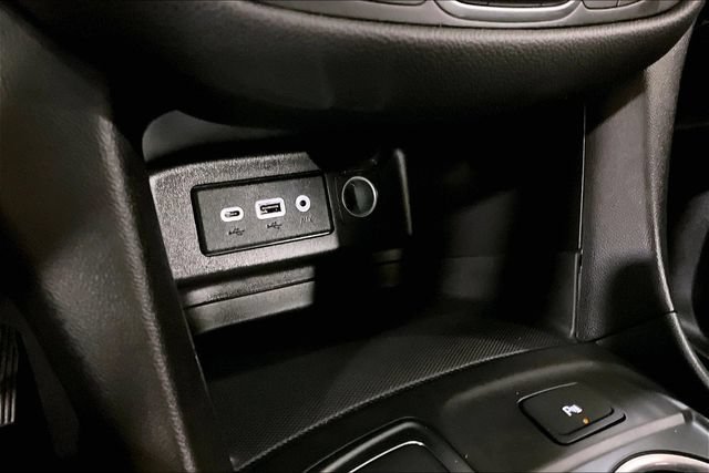 Certified 2024 Chevrolet Equinox LT w/ LPO, Floor Liner Package AWD/4WD image 24