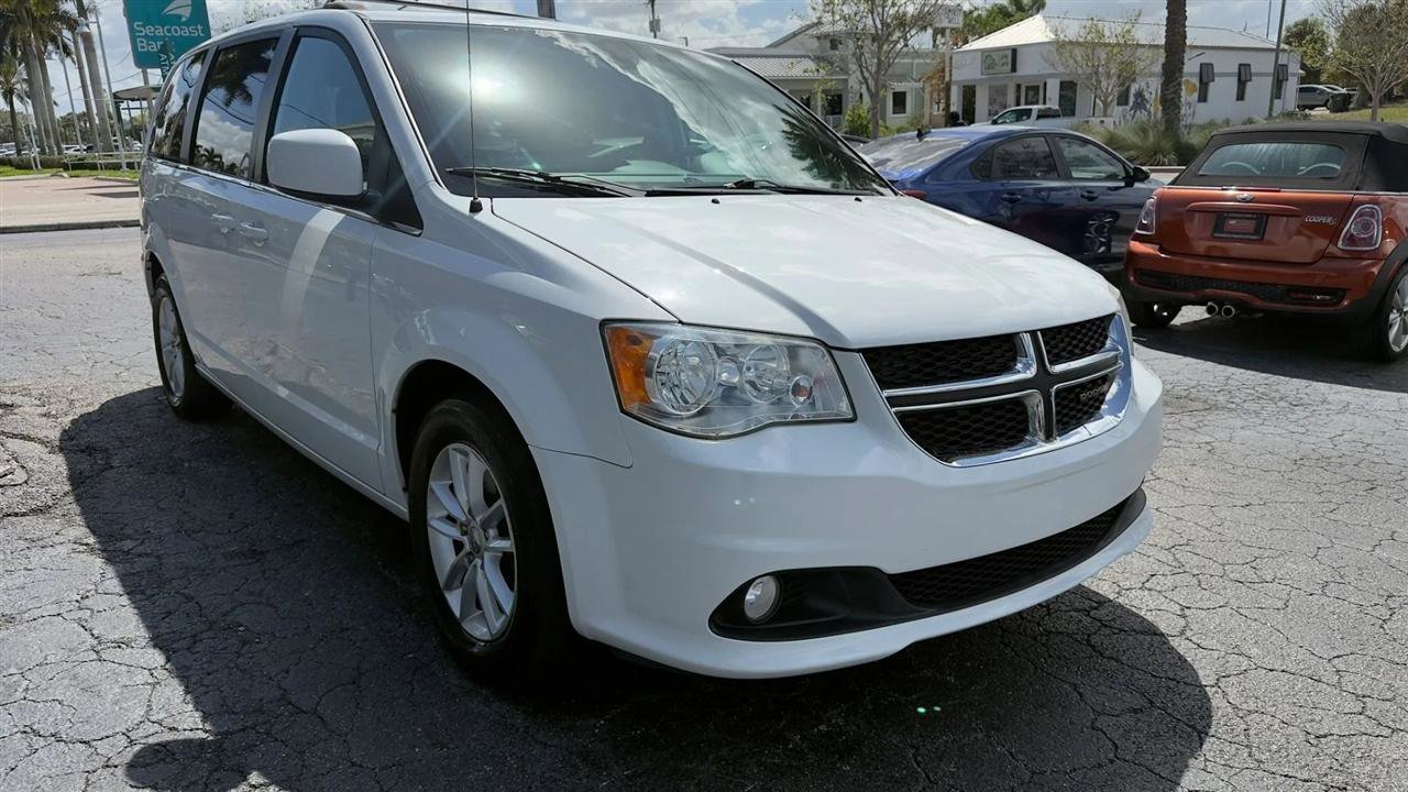 Used 2019 Dodge Grand Caravan SXT FWD image 7