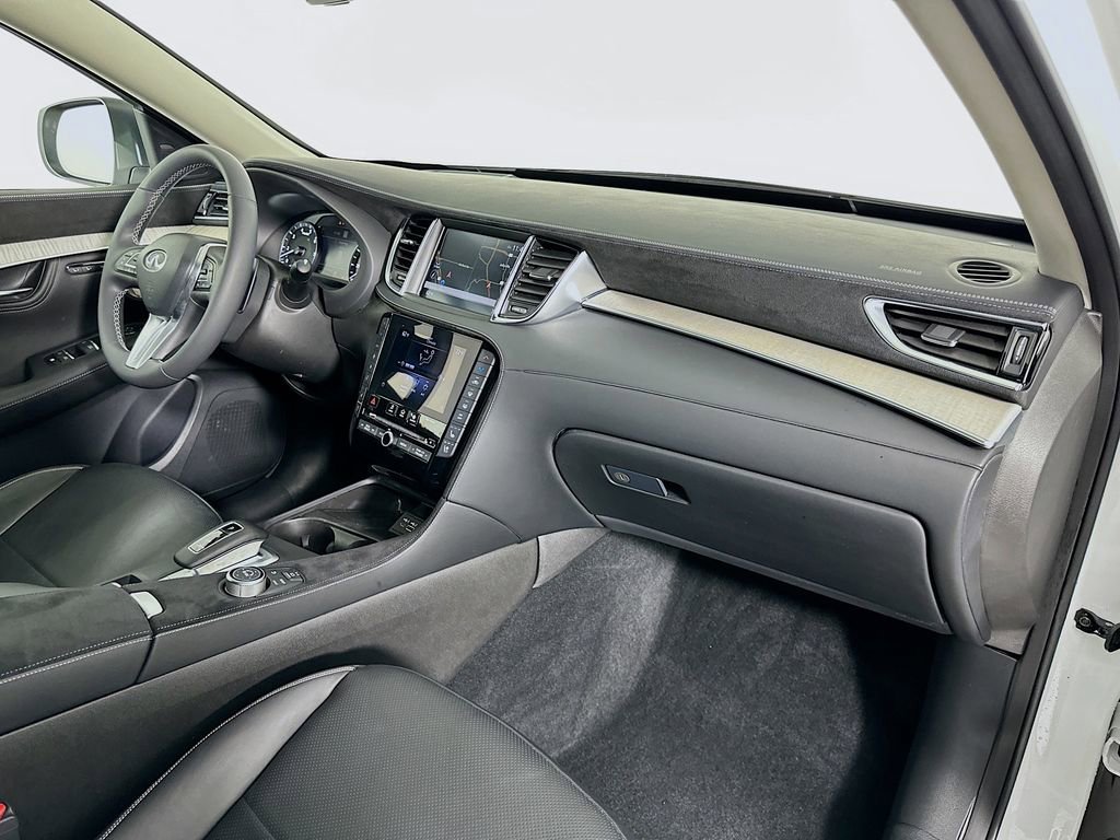 Used 2023 INFINITI QX50 Sensory AWD/4WD image 30