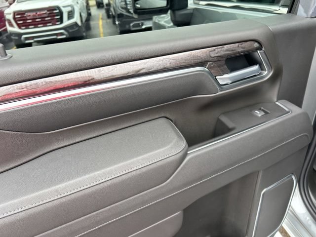 New 2026 Chevrolet Silverado 2500 LTZ w/ LTZ Plus Package AWD/4WD image 18