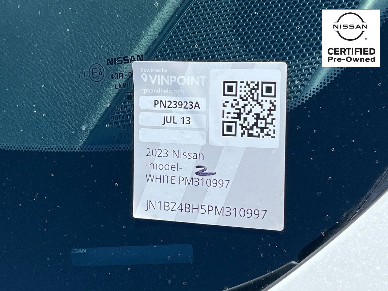 Certified 2023 Nissan Z w/ Floor Mat Package (L93) RWD image 30