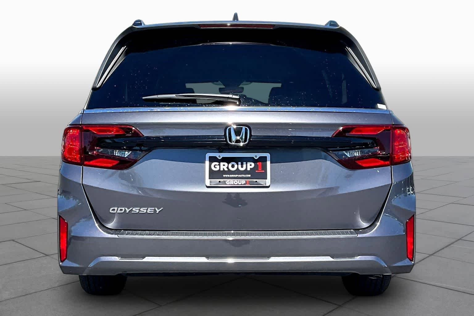 New 2026 Honda Odyssey EX-L image 4