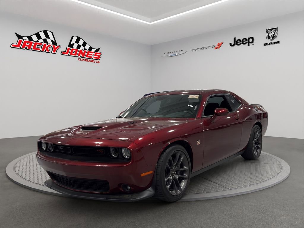 Used 2021 Dodge Challenger R/T Scat Pack image 1