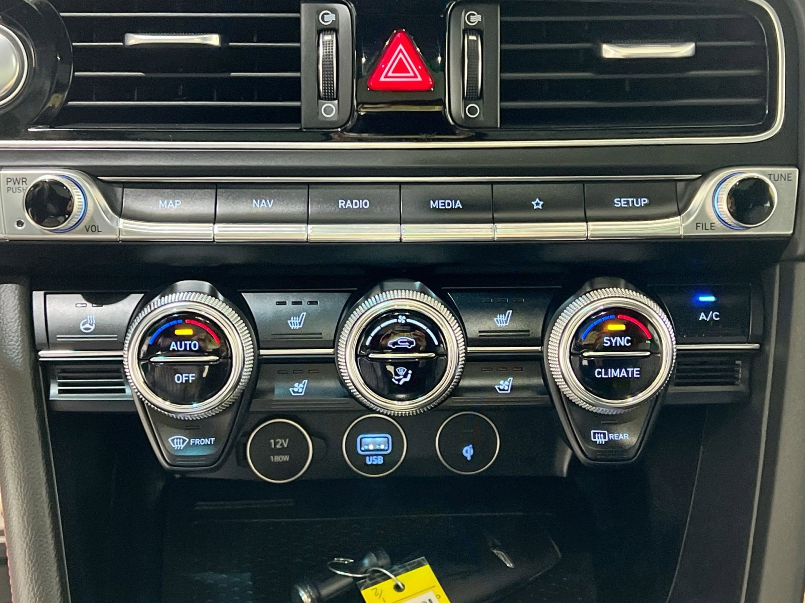 Used 2023 Genesis G70 2.0T w/ Sport Prestige Package image 20