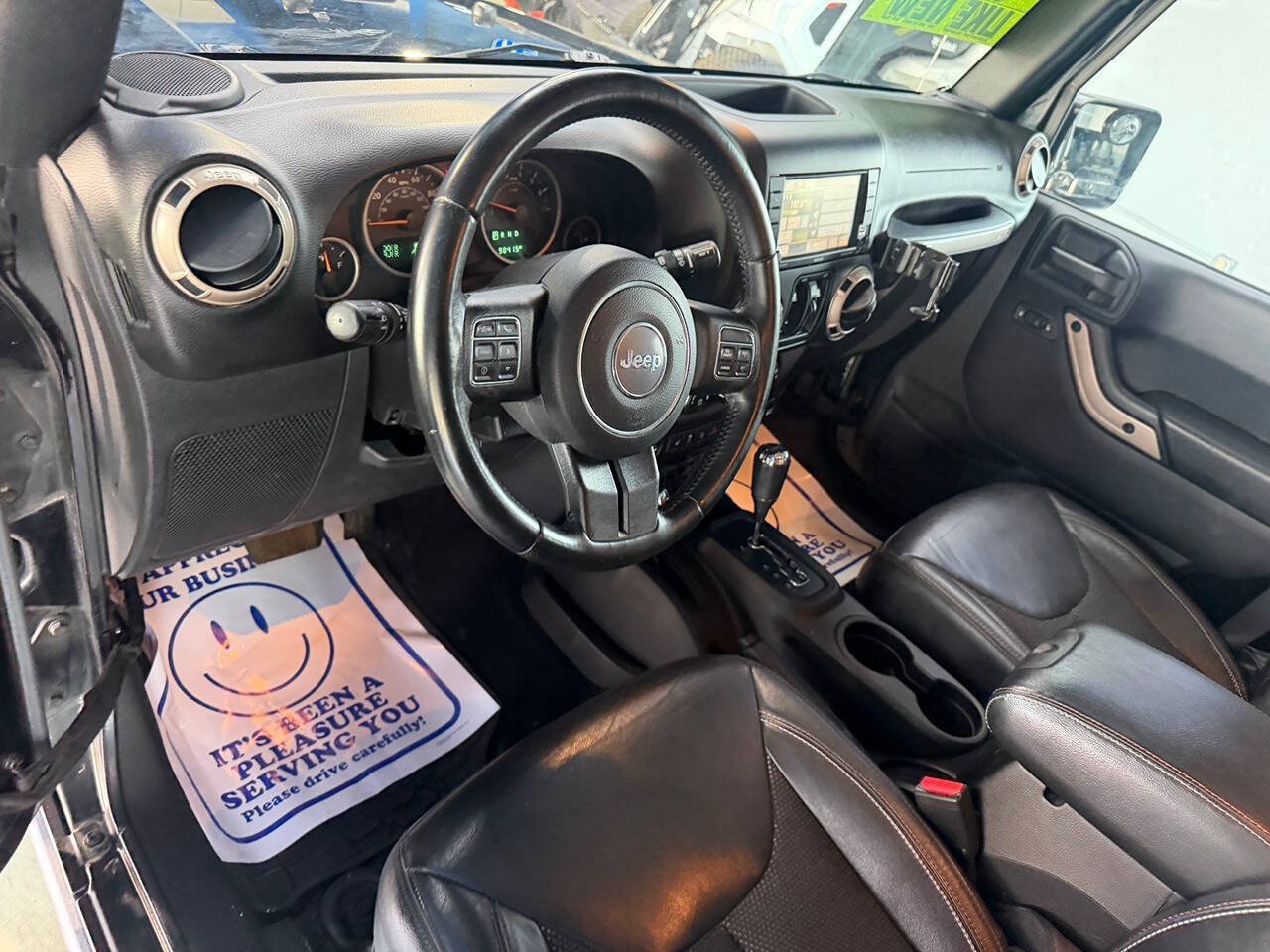 Used 2017 Jeep Wrangler Unlimited Sahara AWD/4WD image 22