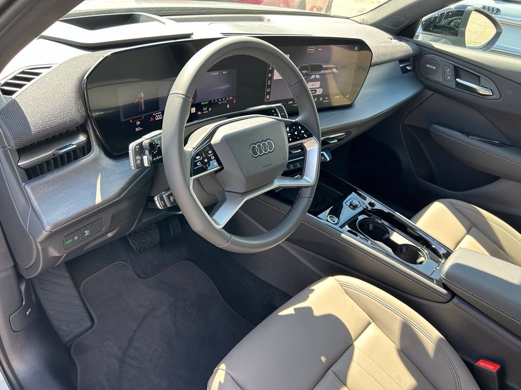 New 2026 Audi Q3 quattro 2.0T AWD/4WD image 16