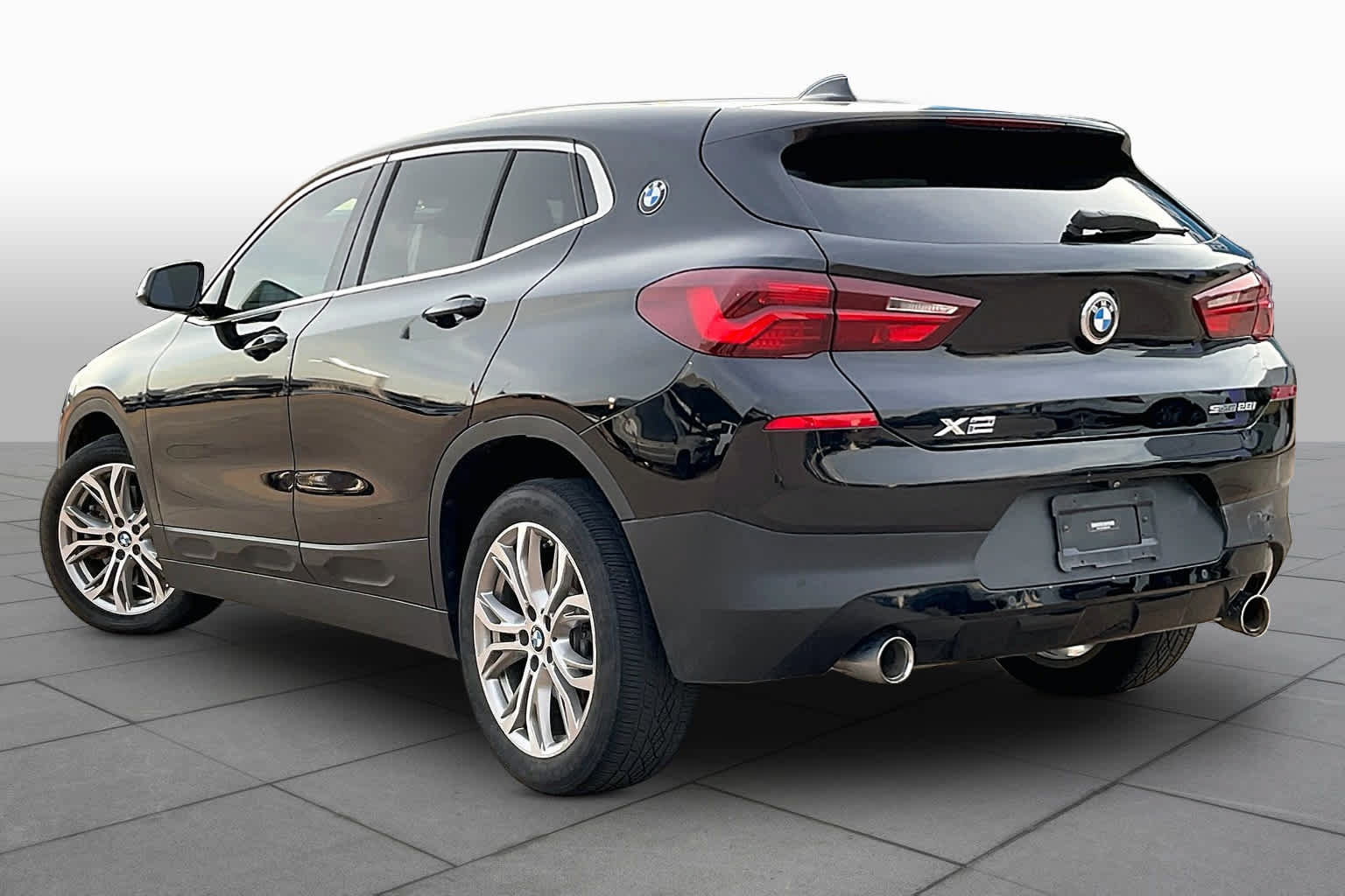 Used 2021 BMW X2 sDrive28i w/ Convenience Package FWD image 13