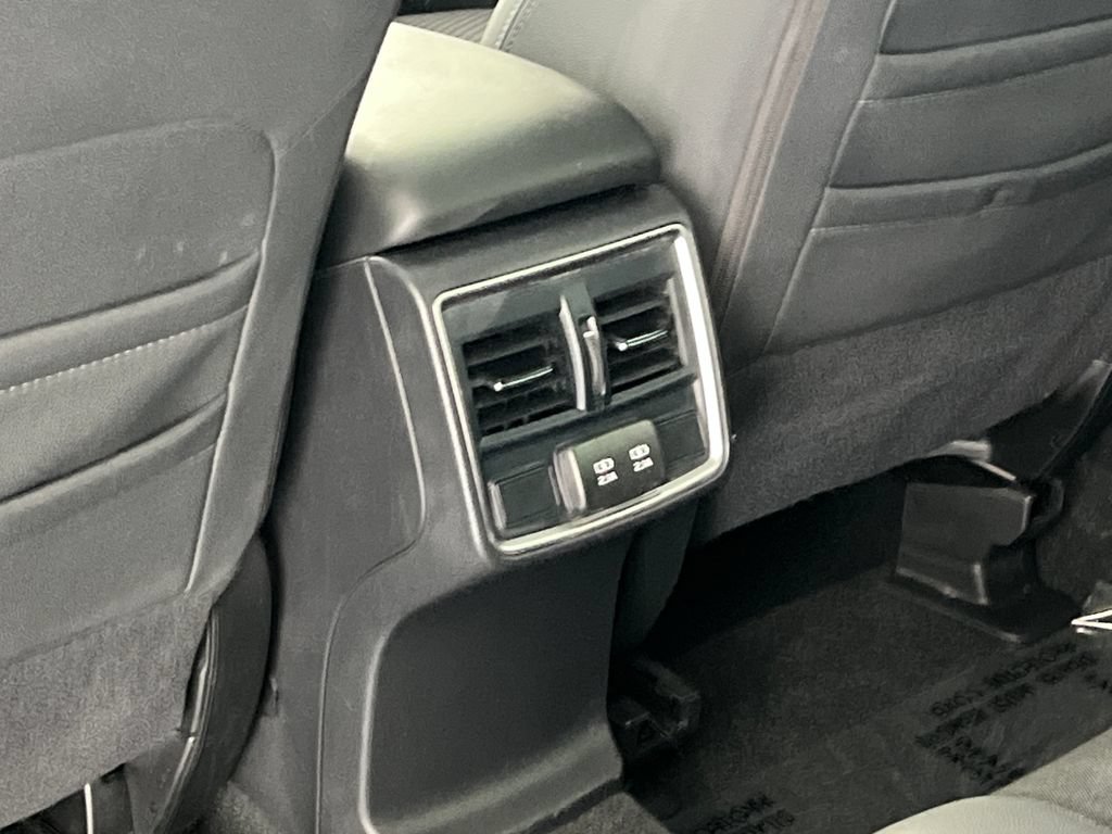 Used 2024 Subaru Forester Premium AWD/4WD image 36