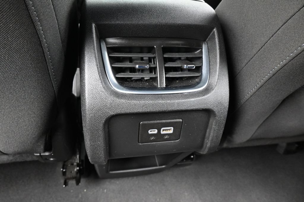 Used 2022 Chevrolet Blazer LT FWD image 39