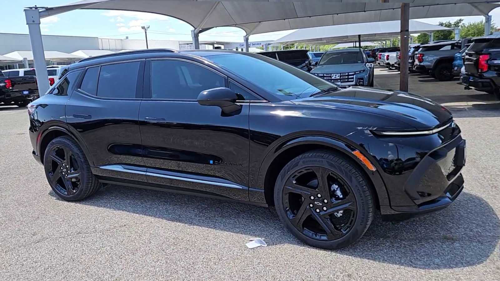 New 2025 Chevrolet Equinox EV RS image 9
