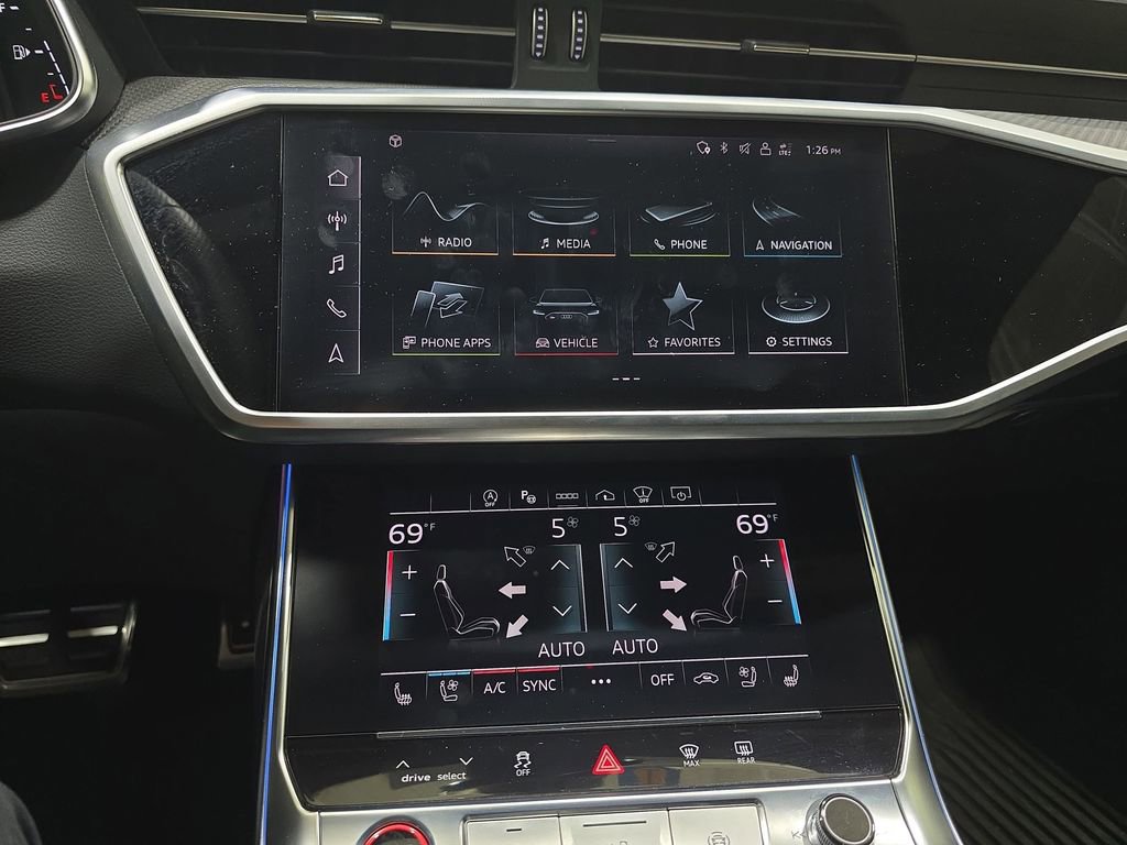 Used 2023 Audi RS 6 AWD/4WD image 23