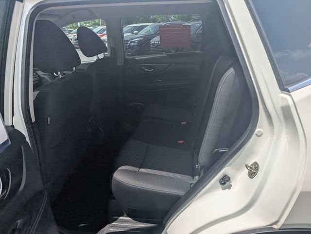 Certified 2020 Nissan Rogue SV AWD/4WD image 9