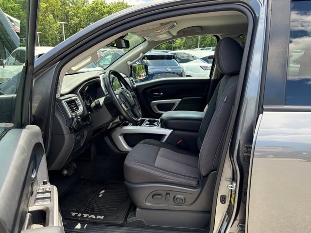 Used 2021 Nissan Titan SV w/ SV Convenience Package AWD/4WD image 15