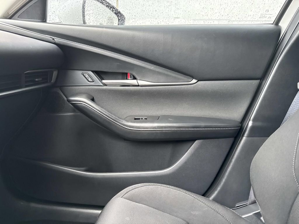 Certified 2025 MAZDA CX-30 AWD 2.5 S image 30