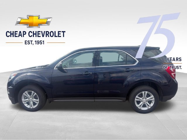 Used 2017 Chevrolet Equinox LS FWD image 2