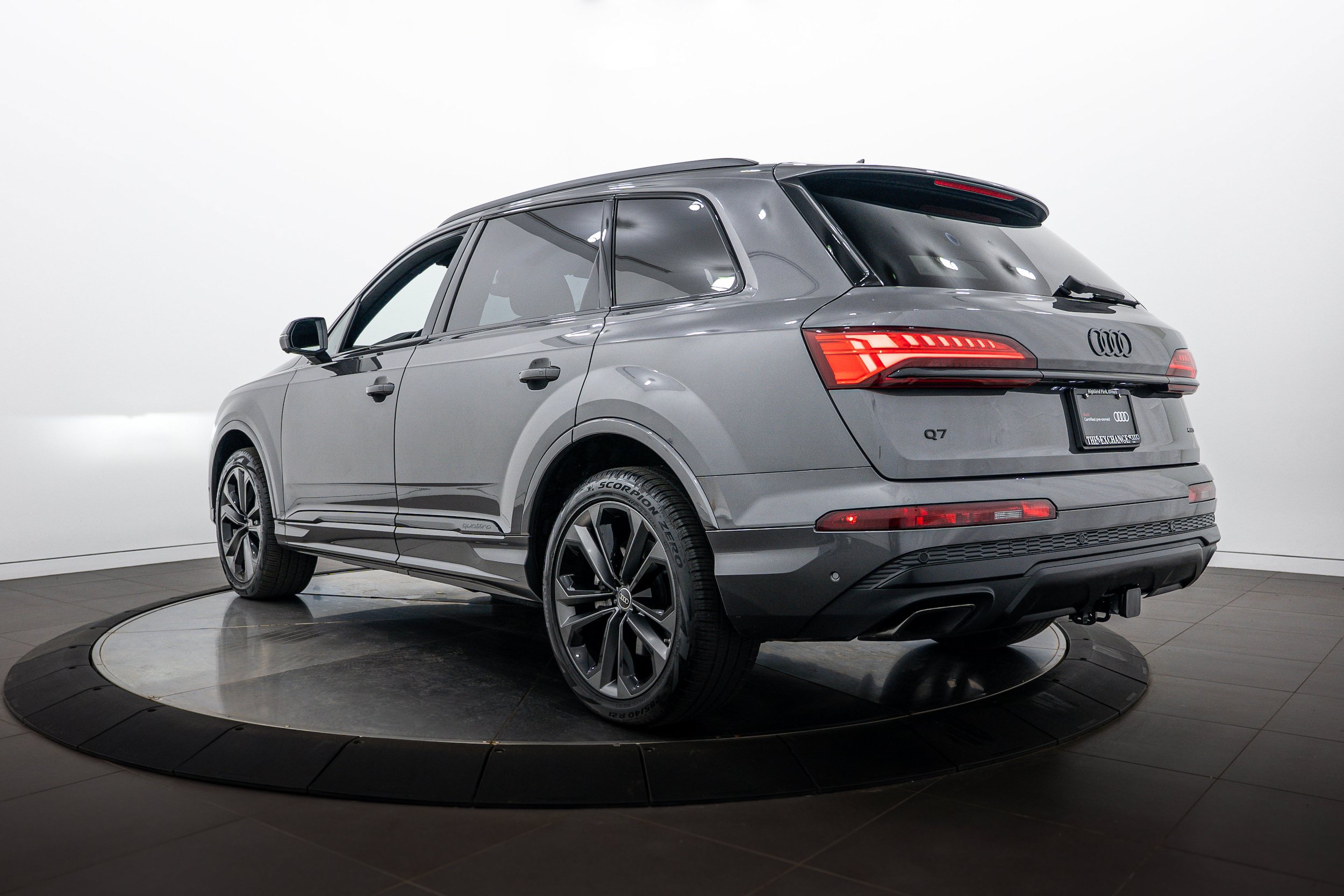 Certified 2025 Audi Q7 3.0T Premium Plus w/ Premium Plus Package AWD/4WD image 5