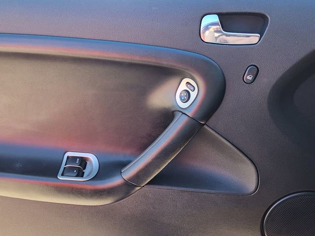 Used 2008 Pontiac Solstice Base w/ Preferred Package image 20
