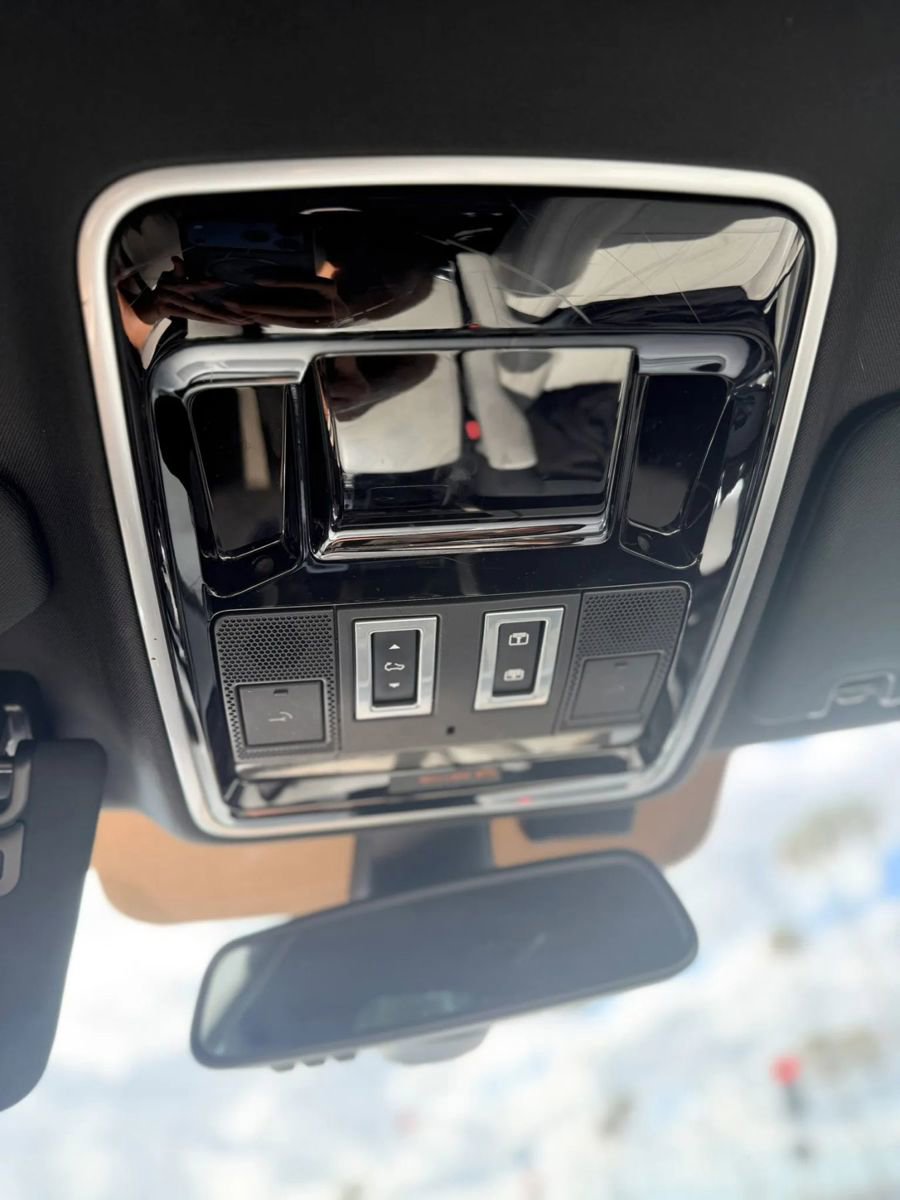 Used 2016 Land Rover Range Rover HSE AWD/4WD image 21