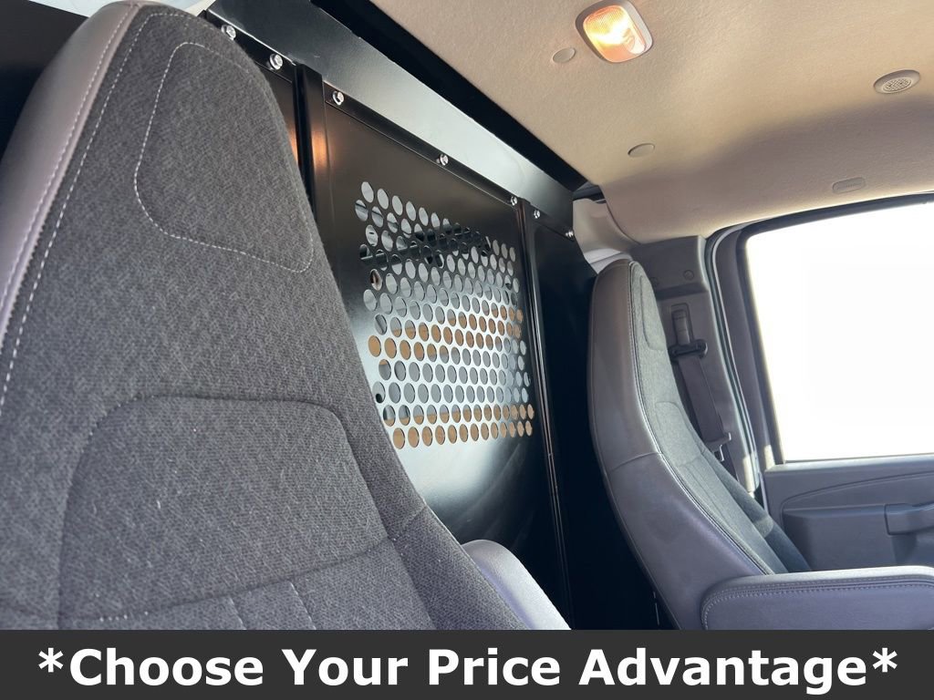 Used 2023 GMC Savana 2500 w/ Driver Convenience Package image 31