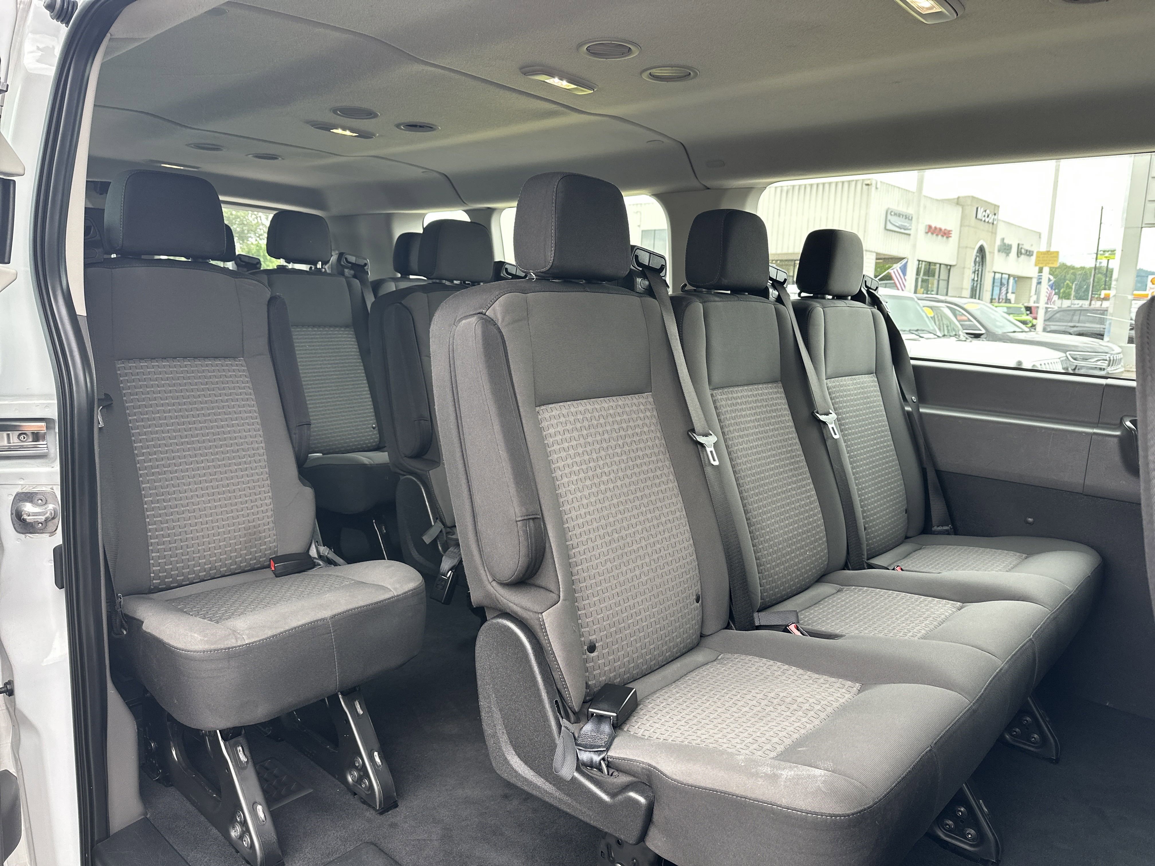 Used 2022 Ford Transit 350 XLT image 12