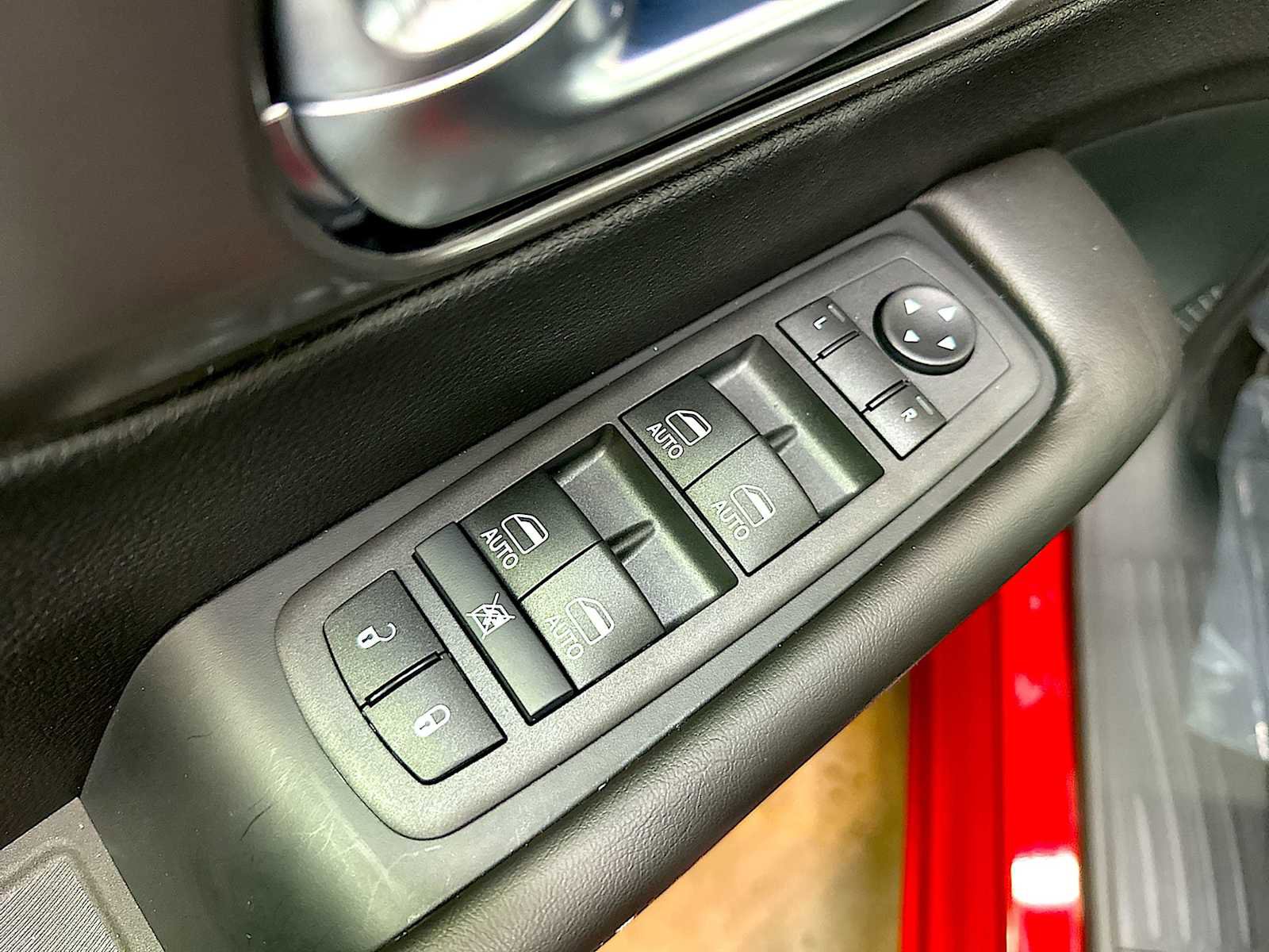 New 2026 Chrysler Pacifica Select w/ S Appearance Package image 15