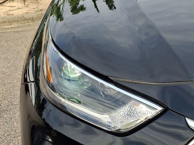 Used 2021 Toyota Highlander LE FWD image 9
