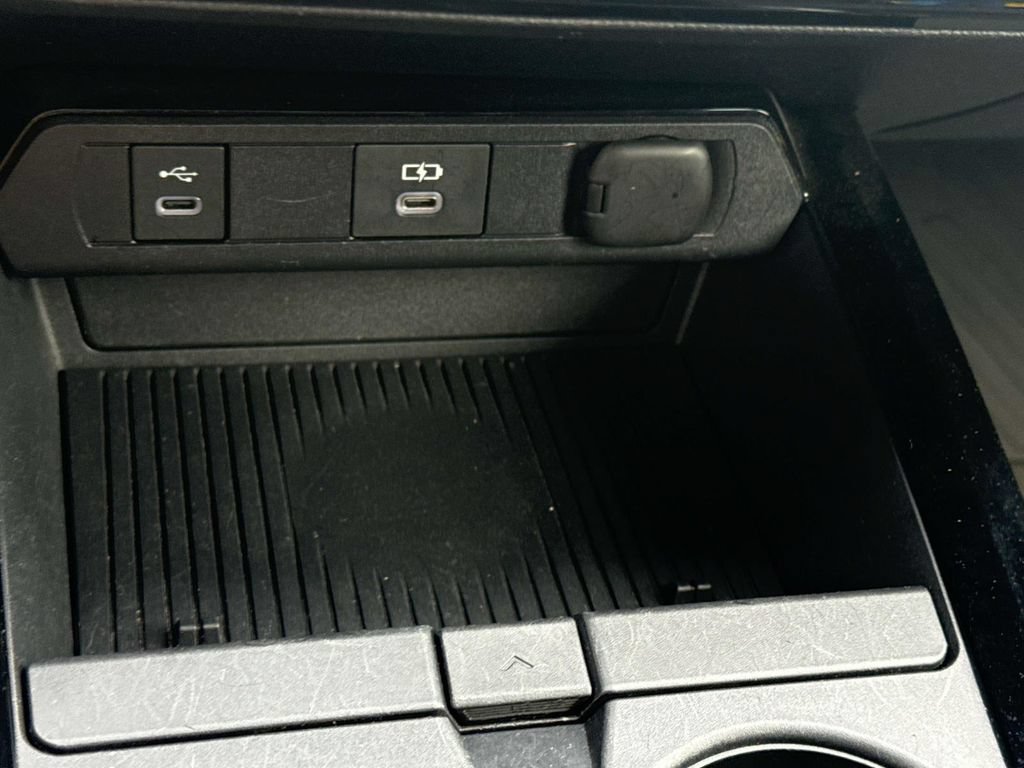 Certified 2023 Toyota Prius Prime FWD image 17