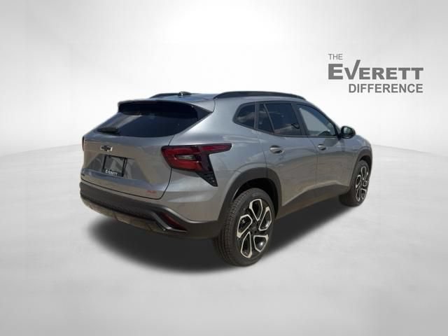New 2026 Chevrolet Trax RS w/ Sunroof Package FWD image 7
