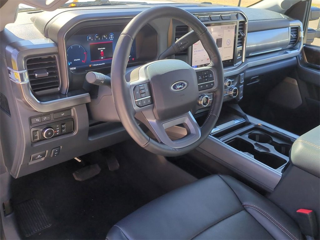 Used 2024 Ford F250 Lariat image 13